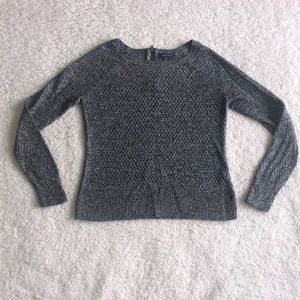 American Eagle Black/Gray Sweater. Medium.